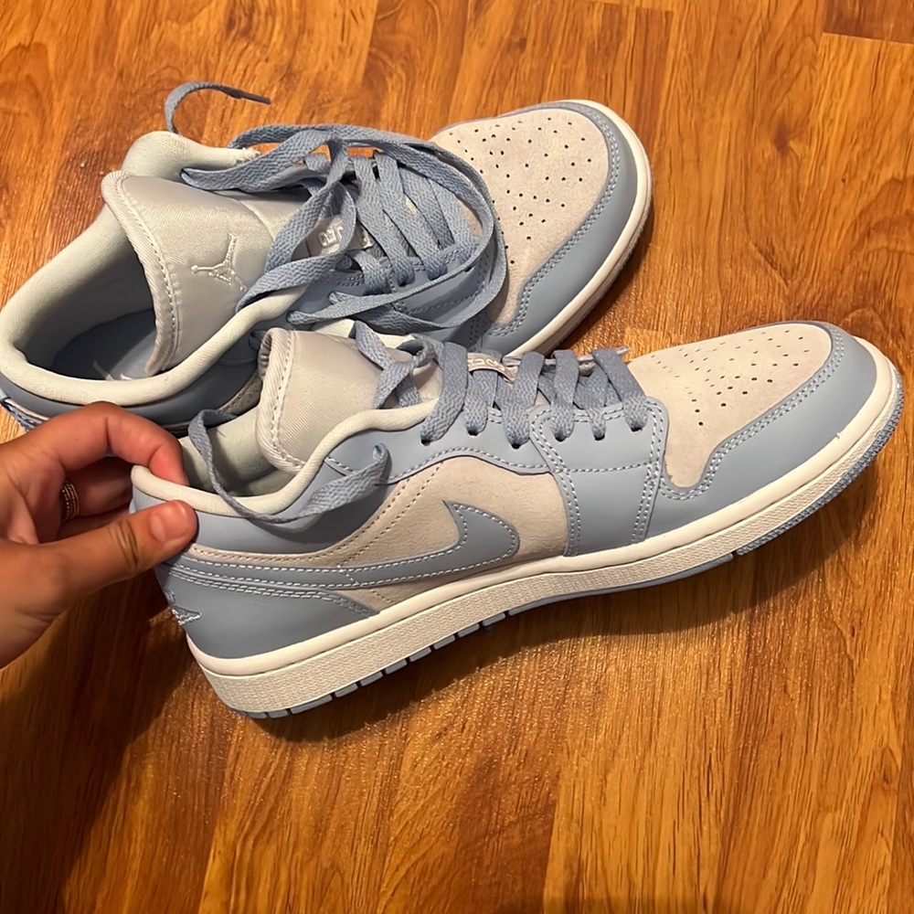 Womens Nikes